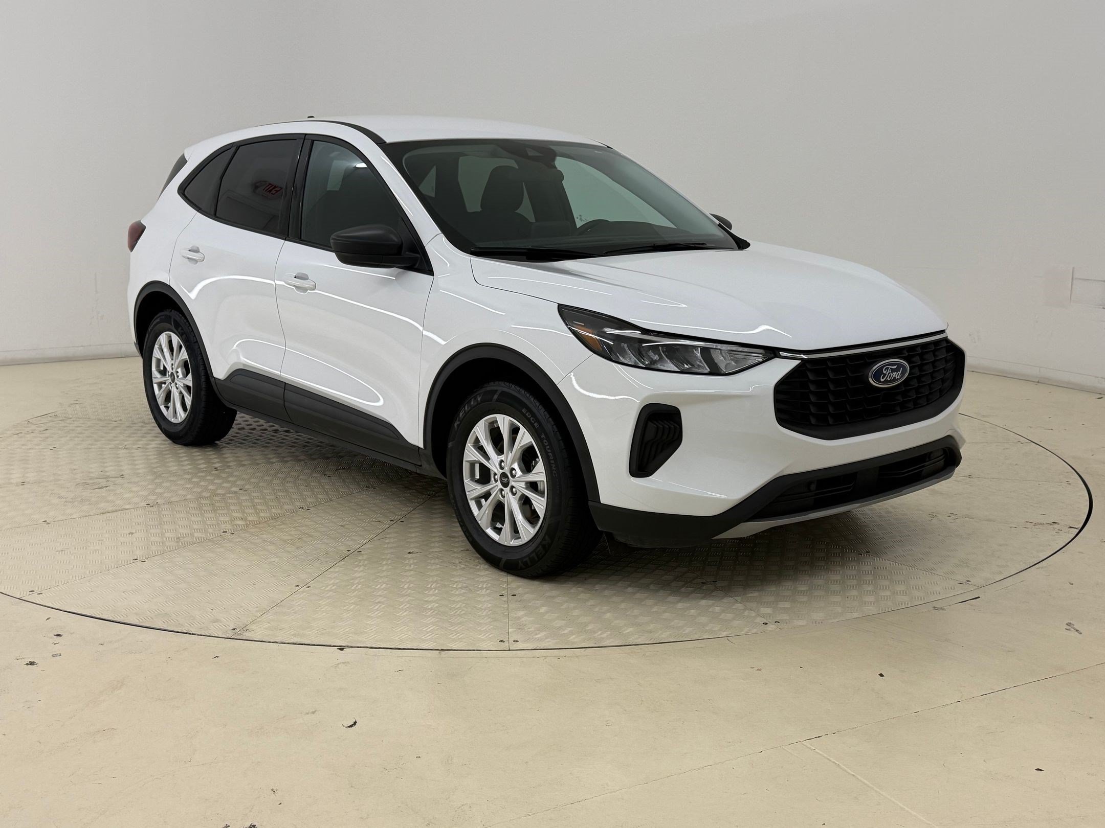 Certified 2025 Ford Escape Active FWD image 7