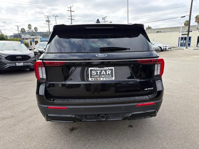 Certified 2025 Ford Explorer ST-Line AWD/4WD image 6