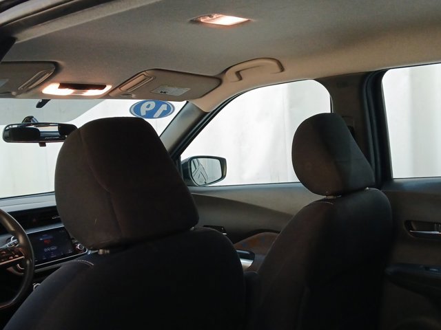 Used 2019 Nissan Kicks SV image 19