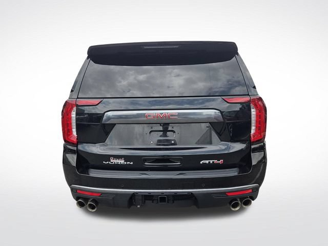 Used 2022 GMC Yukon XL AT4 w/ Technology Package AWD/4WD image 8