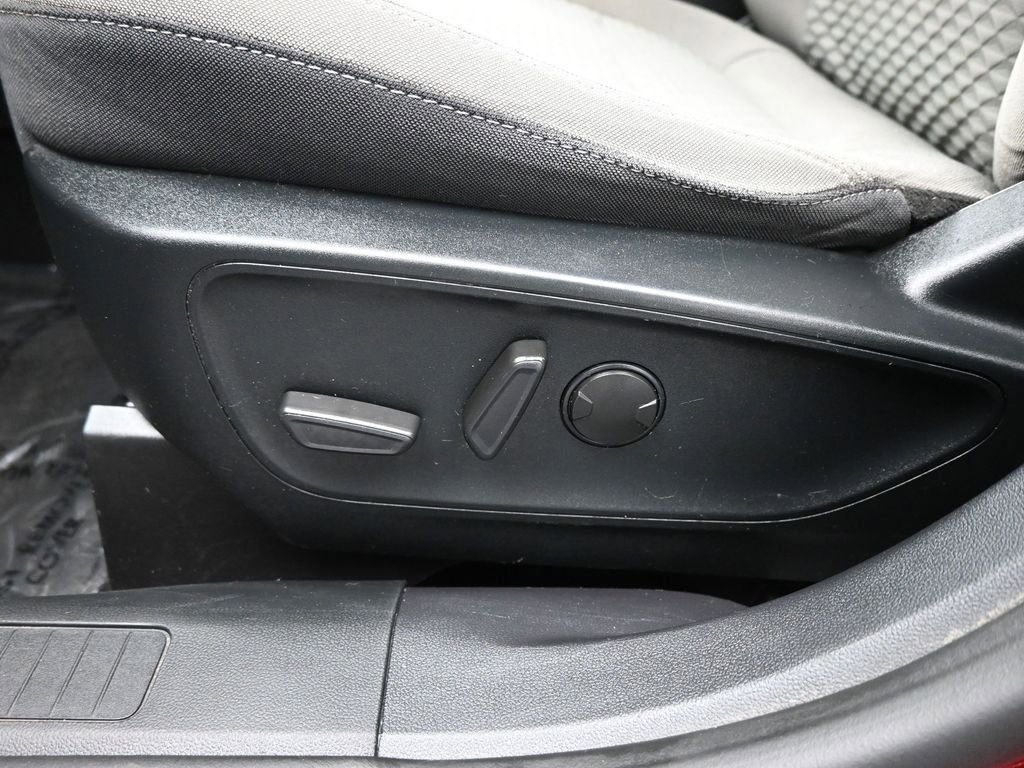 Certified 2022 Ford Escape SE w/ Convenience Package image 11