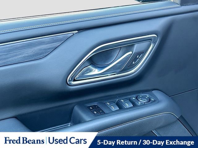 Used 2023 GMC Yukon XL SLT w/ SLT Luxury Package image 20