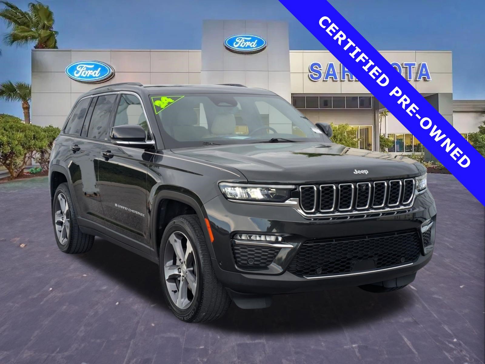 Used 2024 Jeep Grand Cherokee Limited w/ Luxury Tech Group II