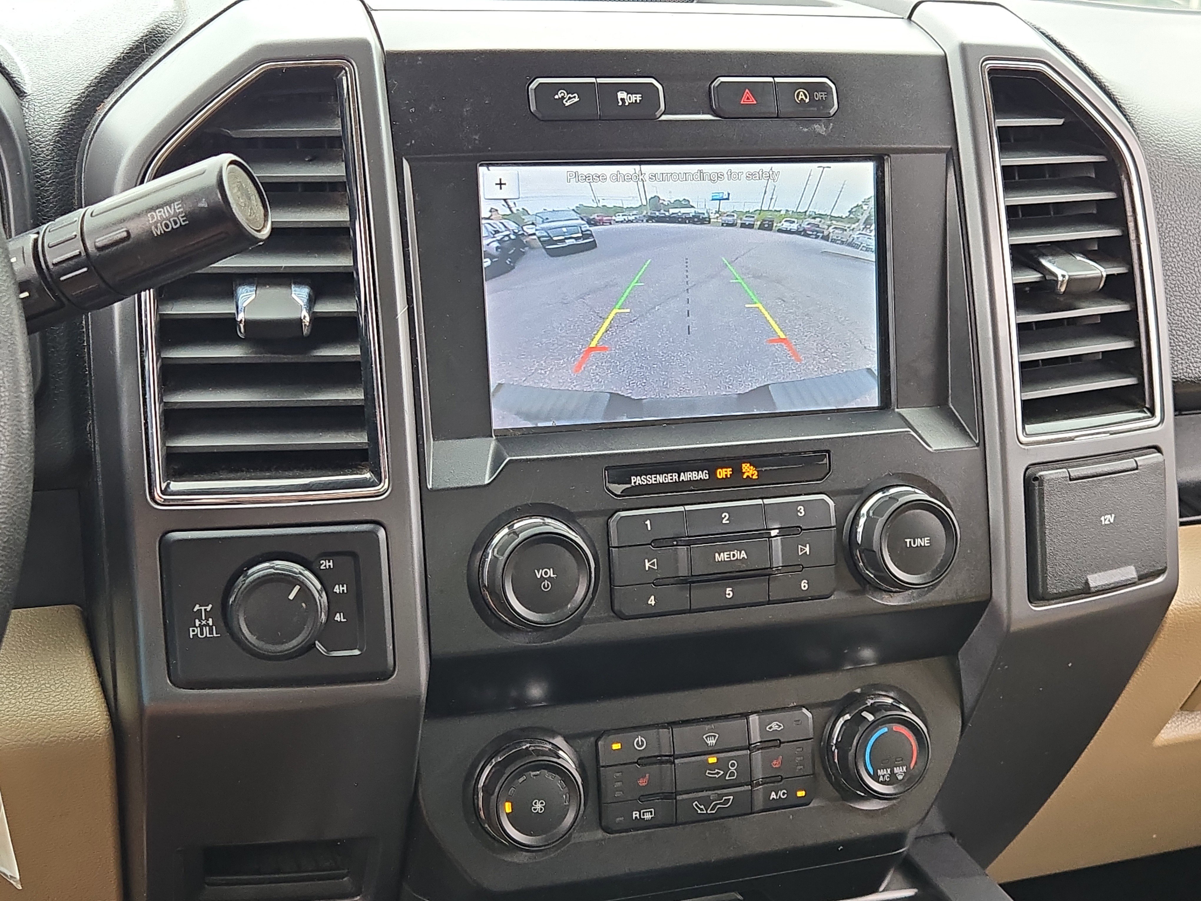 Certified 2019 Ford F150 XLT w/ Equipment Group 302A Luxury AWD/4WD image 28