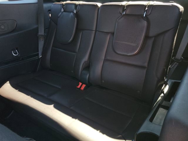 Certified 2025 Ford Explorer Platinum w/ LUX Leather Package image 9