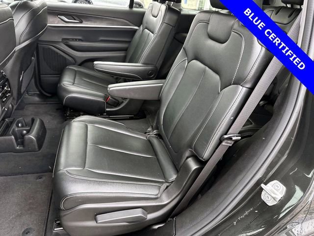 Used 2024 Jeep Grand Cherokee L Limited w/ Black Appearance Package image 7