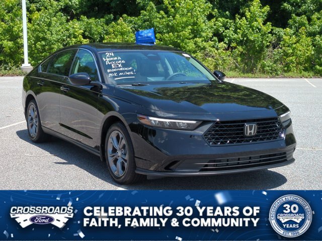Used 2024 Honda Accord EX image 2