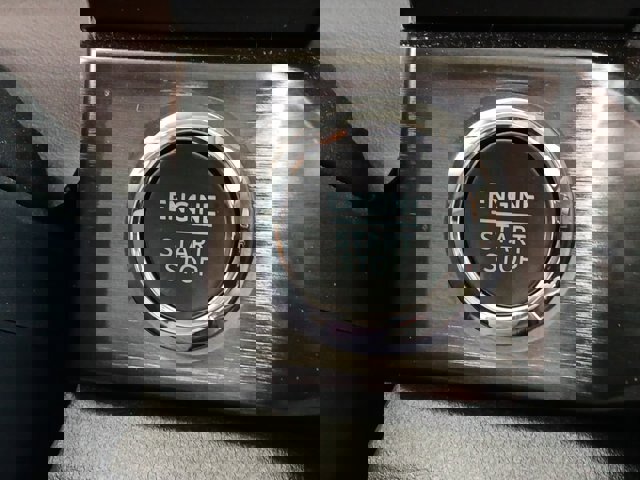 Certified 2024 Ford F250 Lariat w/ Lariat Ultimate Package image 18