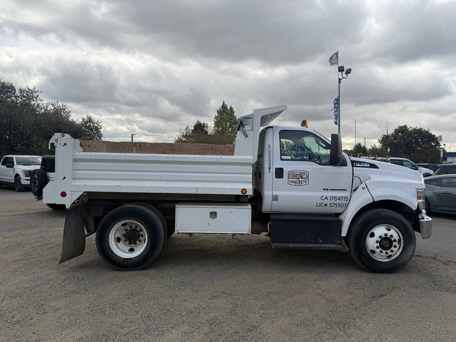 Certified 2022 Ford F750 2WD Regular Cab Super Duty image 6