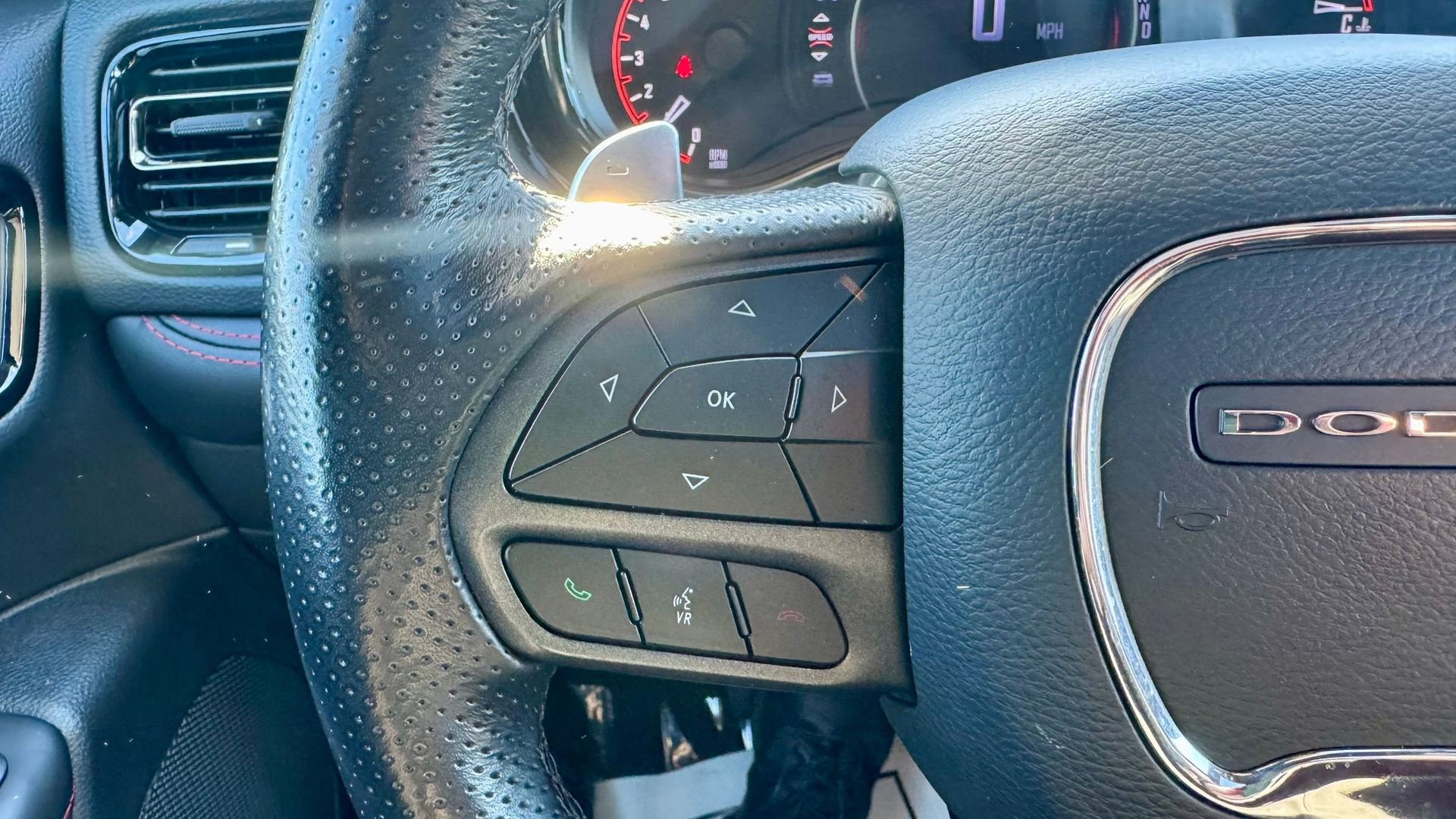 Used 2024 Dodge Durango GT image 28