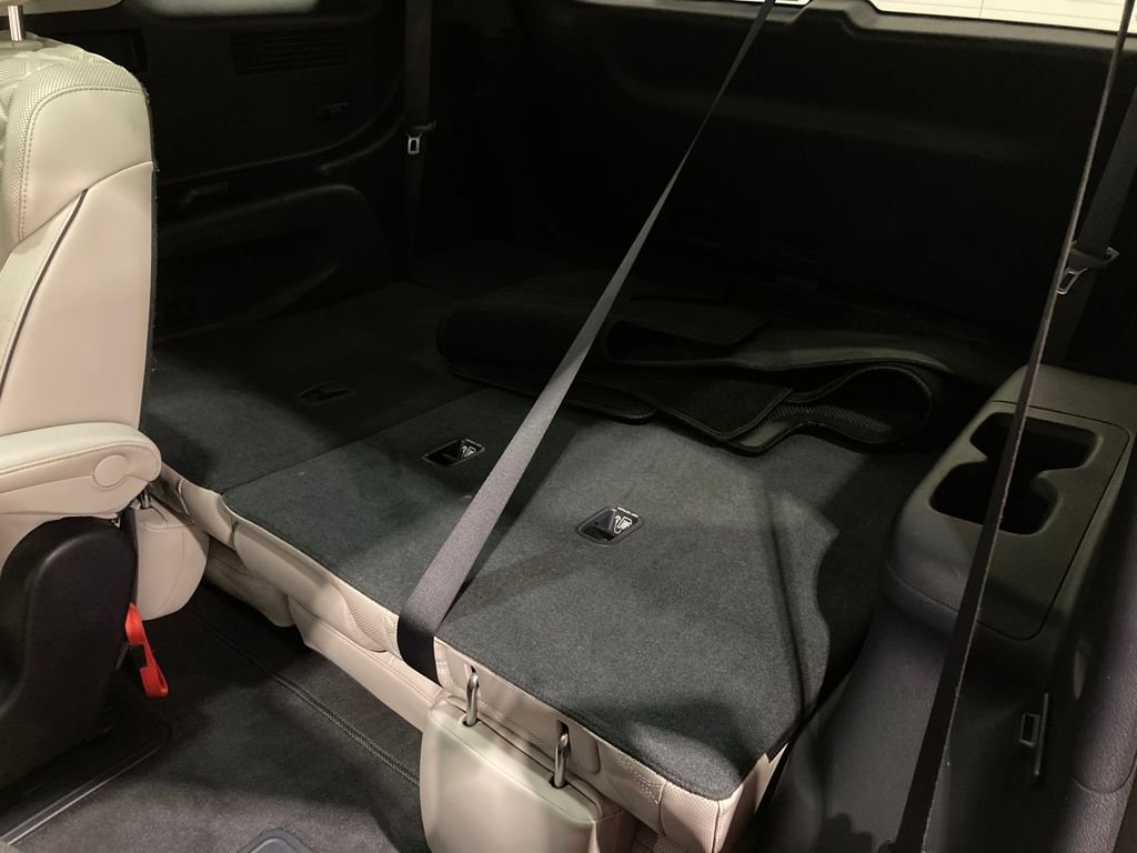Used 2022 Hyundai Palisade Limited image 16