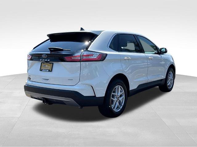 Certified 2024 Ford Edge SEL w/ Convenience Package AWD/4WD image 6