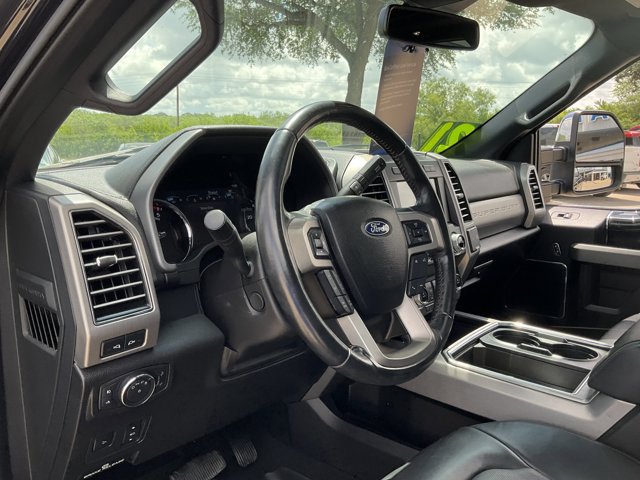 Certified 2021 Ford F250 Platinum w/ FX4 Off-Road Package AWD/4WD image 6