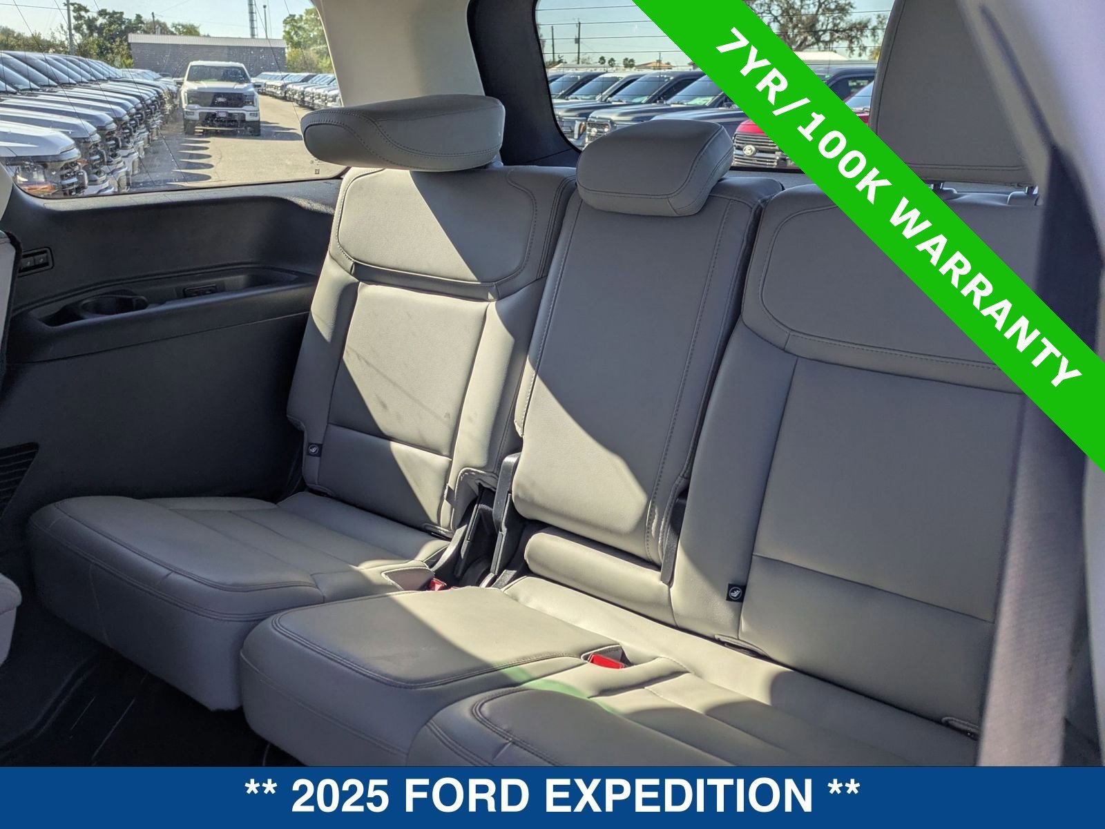 Certified 2025 Ford Expedition Active image 18