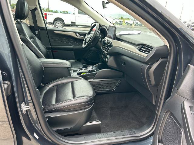 Certified 2022 Ford Escape SEL w/ Technology Package AWD/4WD image 23
