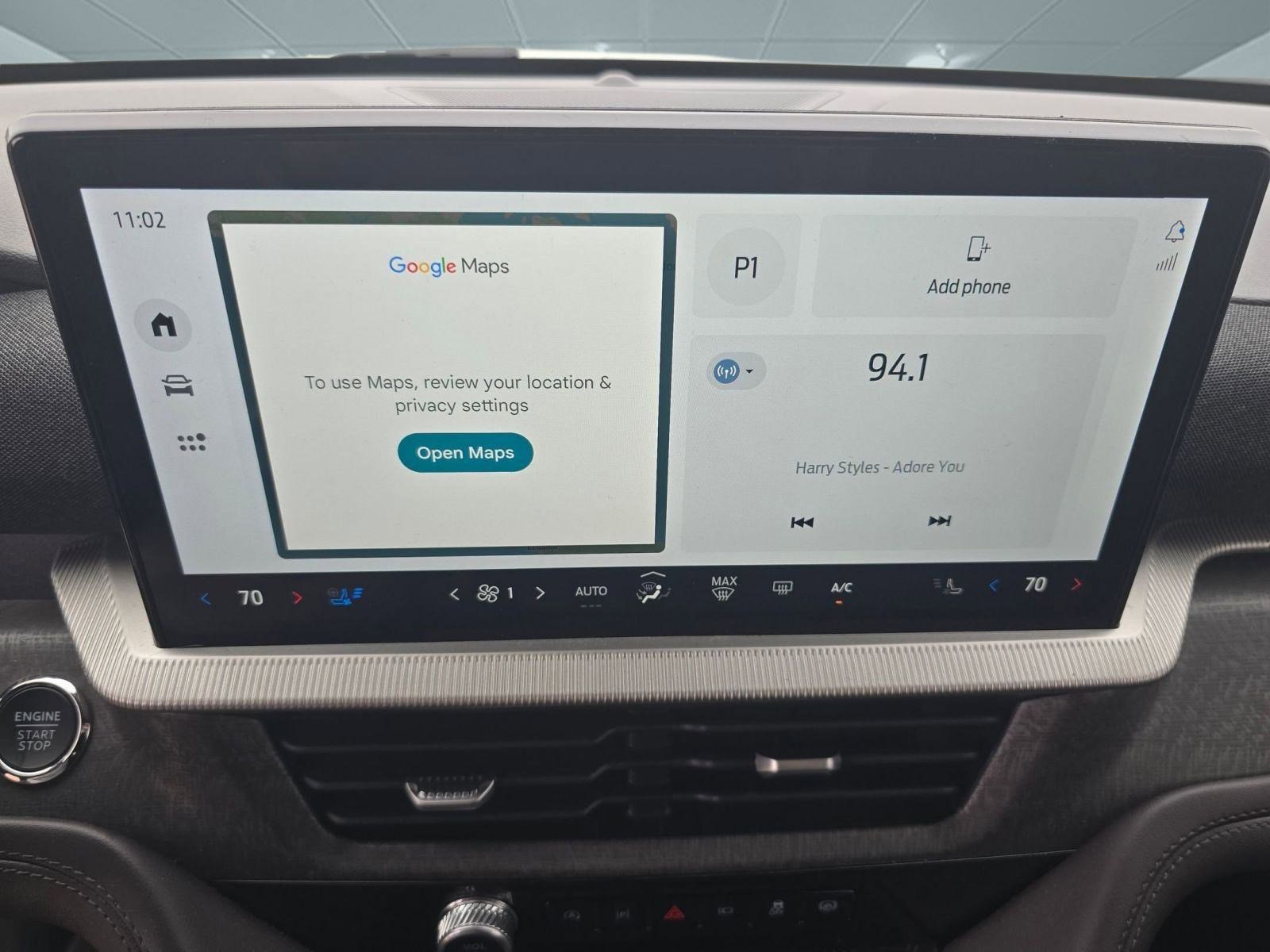 Certified 2025 Ford Explorer Platinum image 24