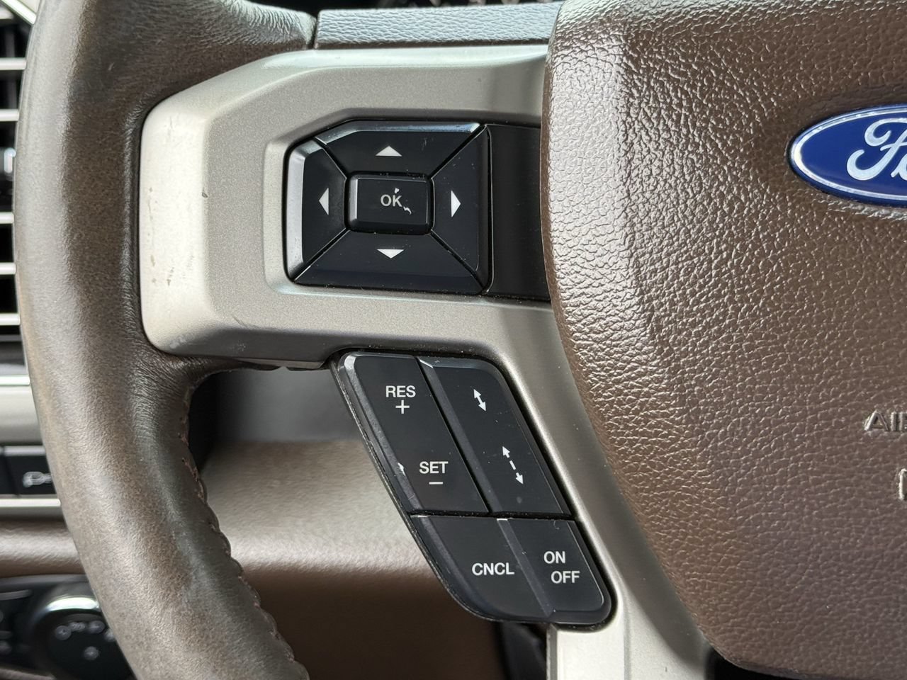 Certified 2019 Ford F150 King Ranch w/ Equipment Group 601A Luxury AWD/4WD image 13