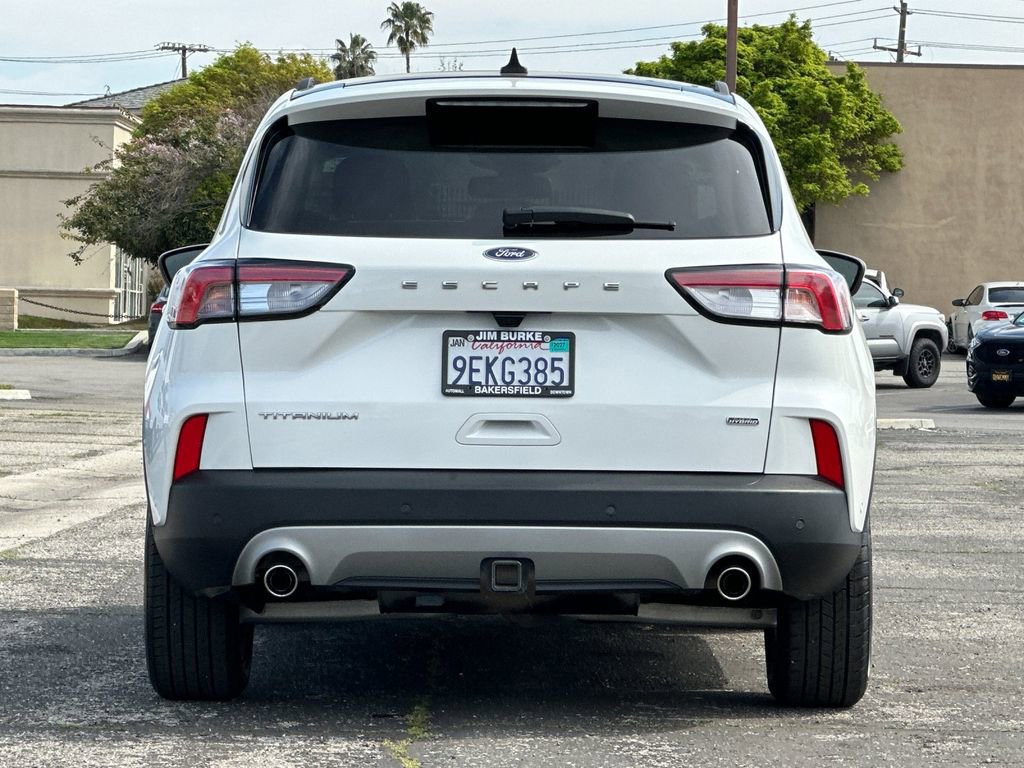 Certified 2022 Ford Escape Titanium w/ Titanium Premium Package image 4