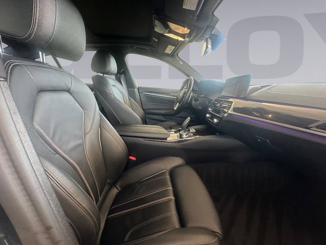 Used 2023 BMW 530e xDrive w/ Premium Package AWD/4WD image 17