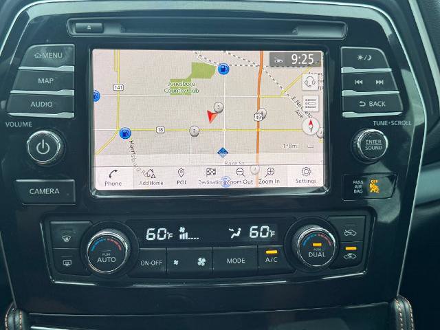 Used 2022 Nissan Maxima SR w/ Sport Mat Group FWD image 27