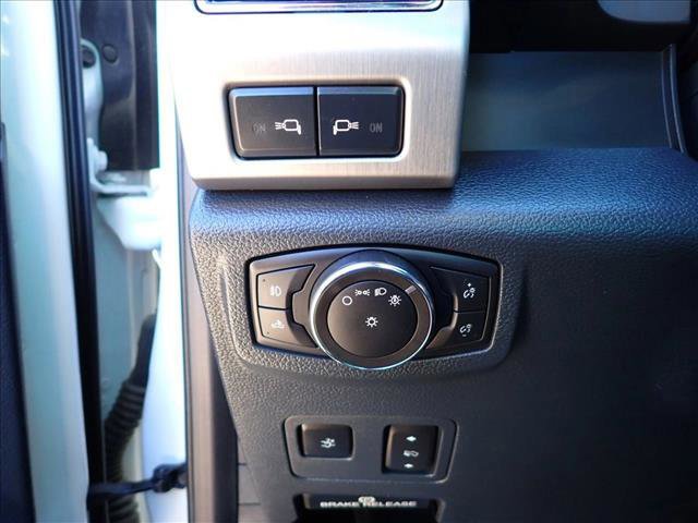 Certified 2022 Ford F350 Platinum w/ FX4 Off-Road Package image 18