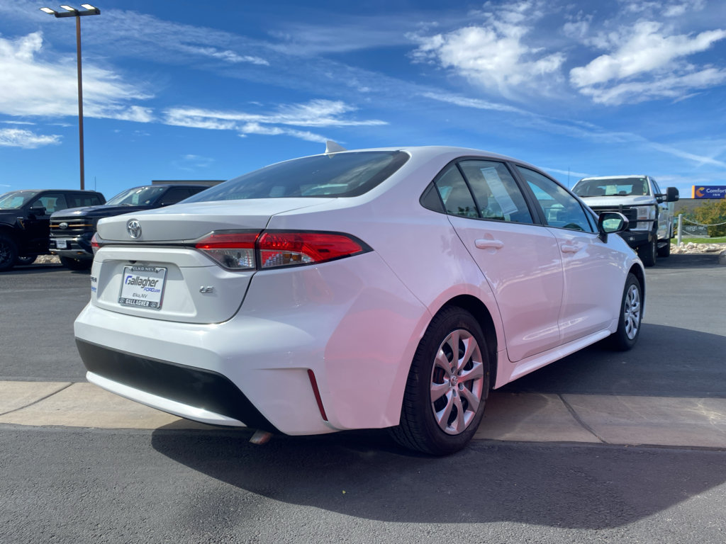 Used 2022 Toyota Corolla LE FWD image 15