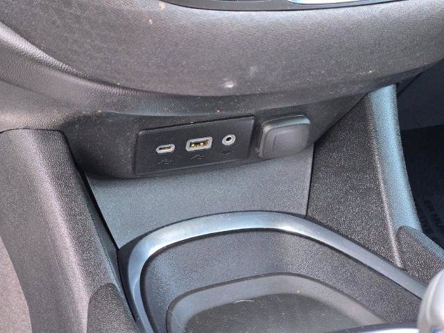 Used 2021 Chevrolet Malibu LT FWD image 25