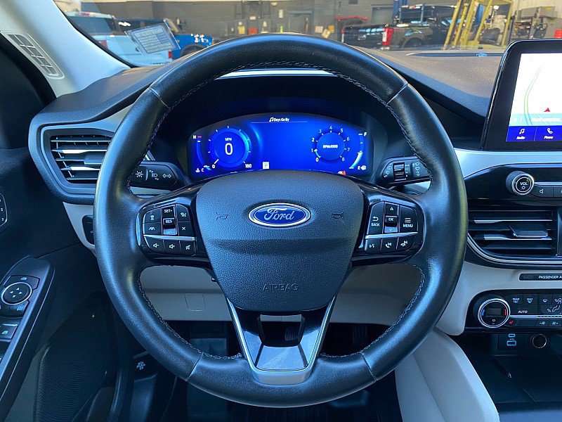 Certified 2021 Ford Escape SEL w/ Technology Package AWD/4WD image 19