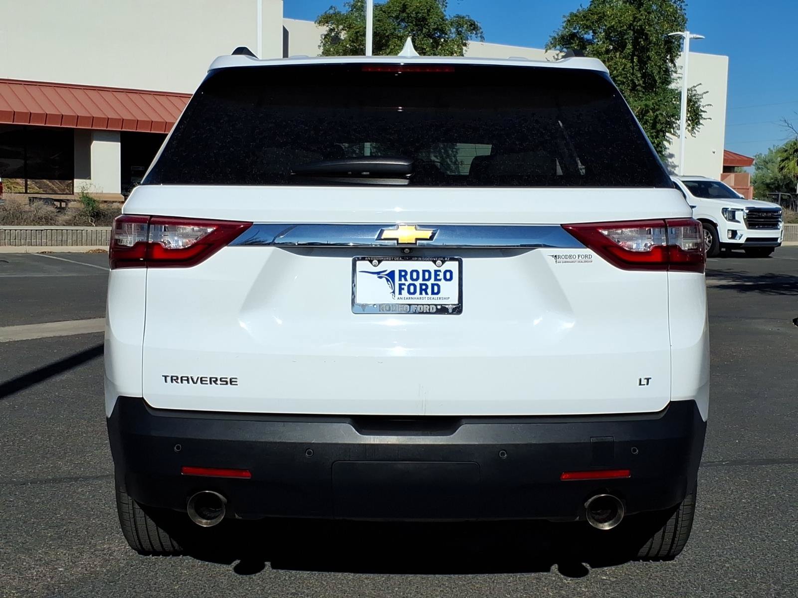 Used 2020 Chevrolet Traverse LT FWD image 4