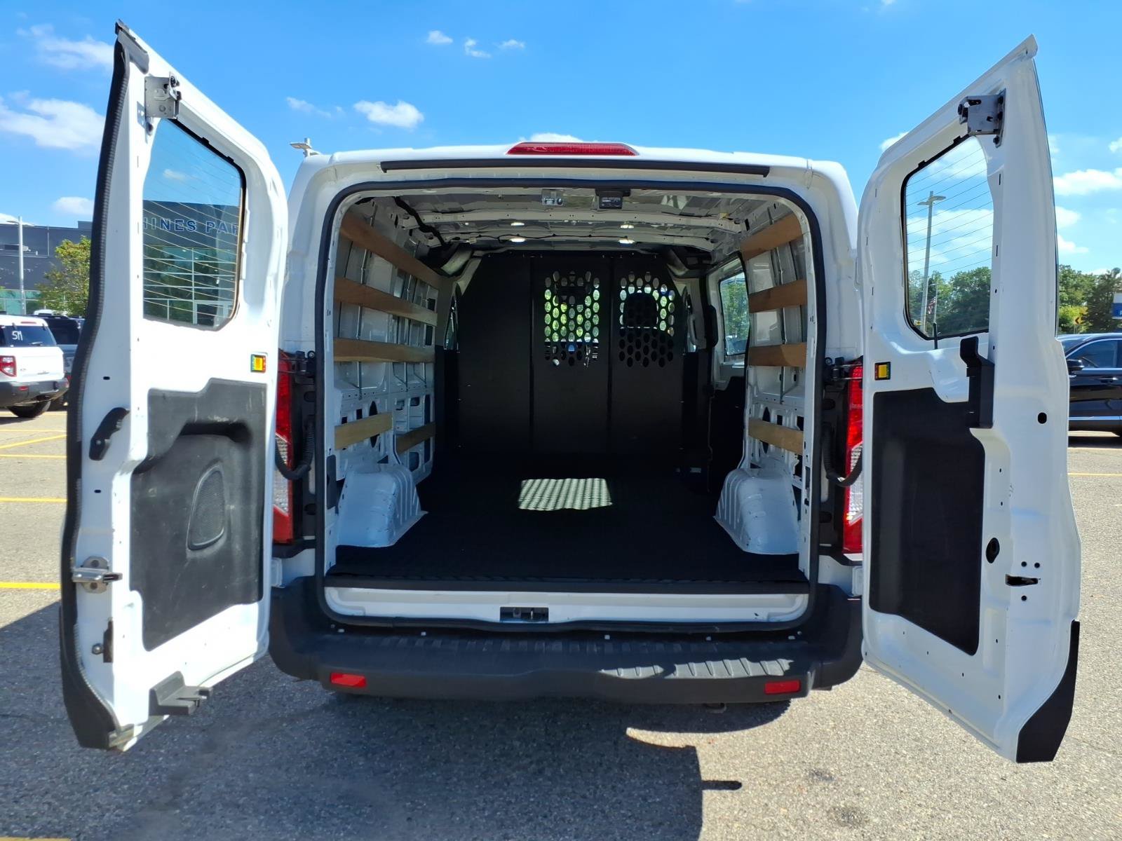 Certified 2025 Ford Transit 250 Low Roof w/ Exterior Upgrade Package RWD image 9