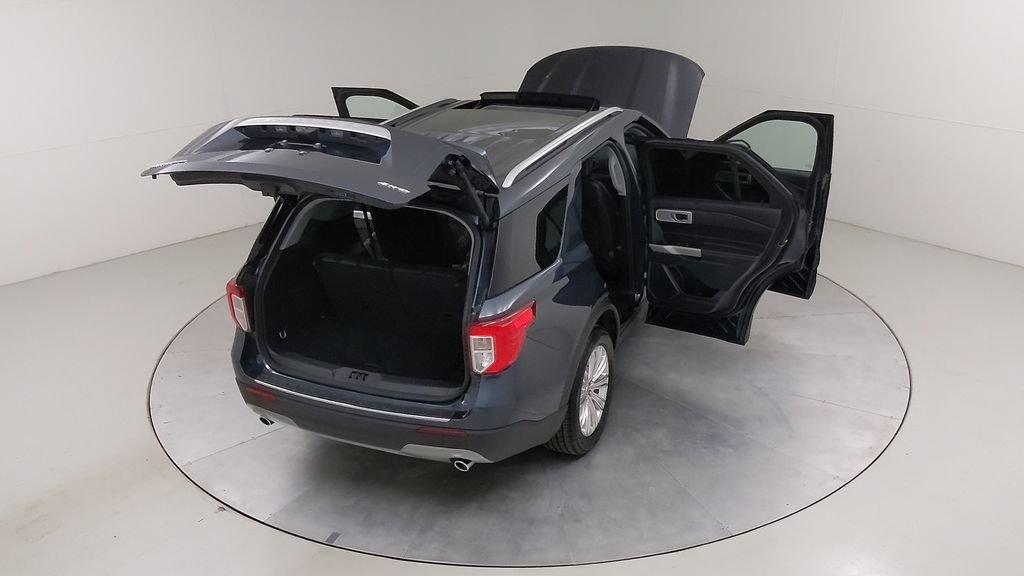 Certified 2024 Ford Explorer Limited w/ Equipment Group 301A AWD/4WD image 55