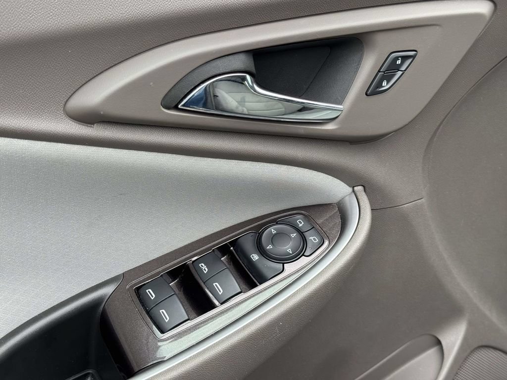 Used 2024 Chevrolet Malibu LT FWD image 19