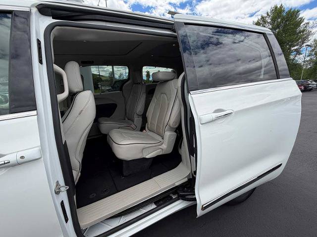 Used 2021 Chrysler Pacifica Limited w/ Premium & Safety Sphere Group AWD/4WD image 22