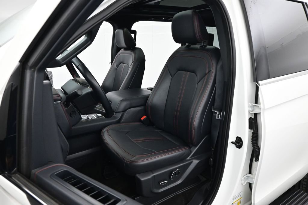 Certified 2023 Ford Expedition Limited AWD/4WD image 9