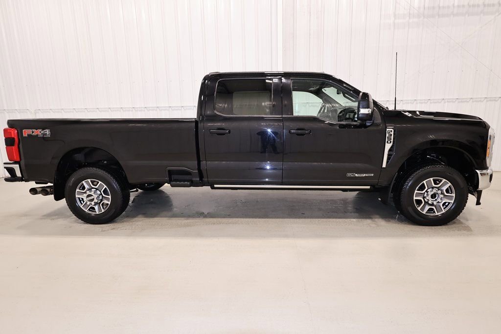 Certified 2023 Ford F350 Lariat w/ Lariat Ultimate Package image 8