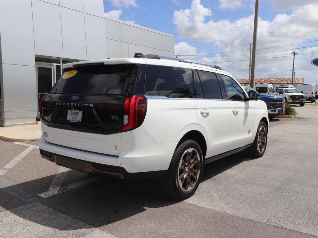 Certified 2025 Ford Expedition King Ranch image 5