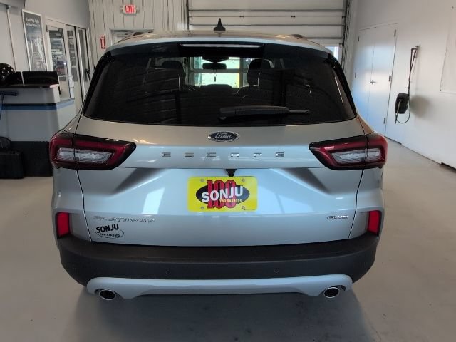 Certified 2024 Ford Escape Platinum AWD/4WD image 4