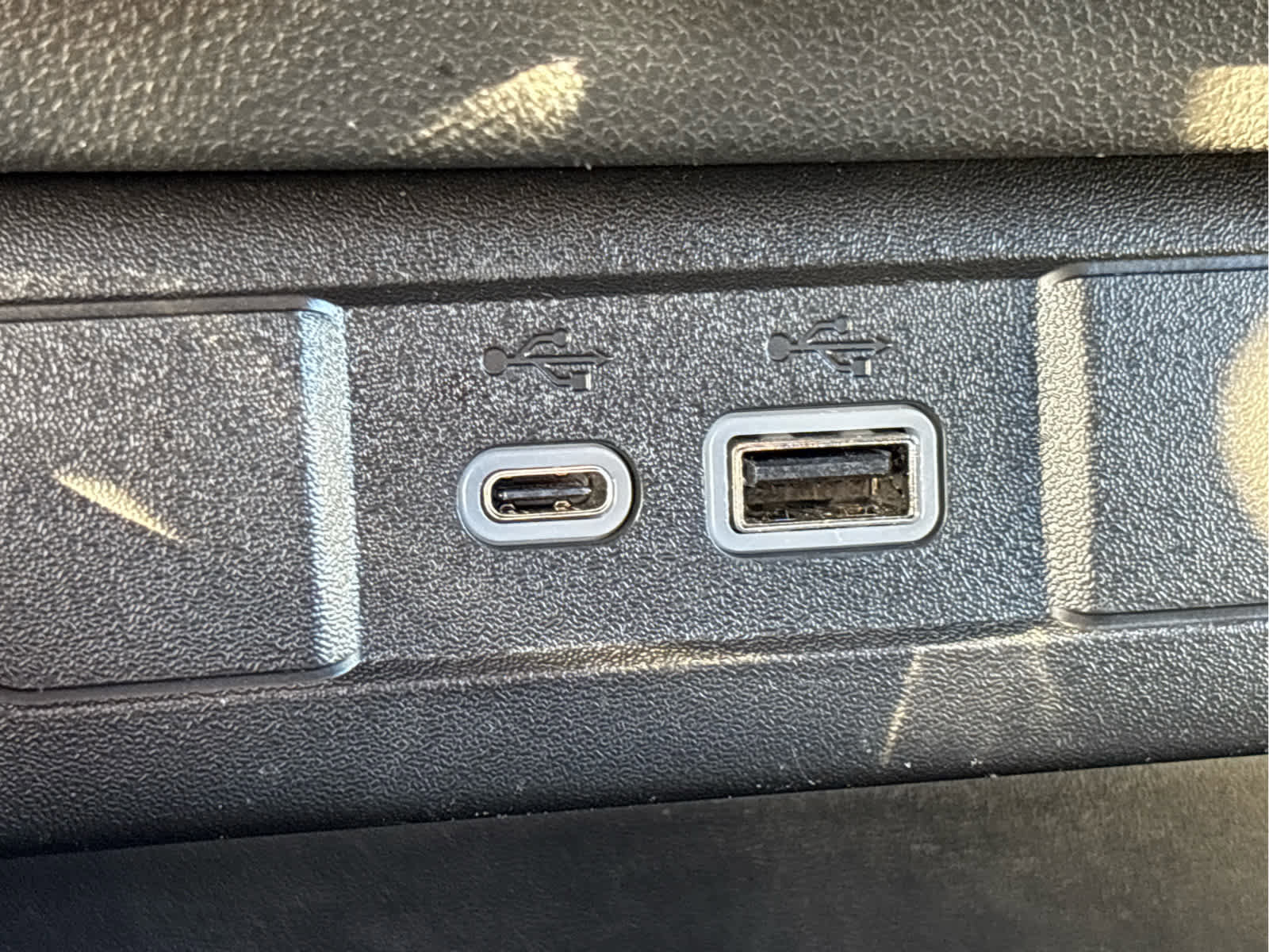 Used 2023 Chevrolet Colorado Z71 w/ Z71 Convenience Package 2 image 21