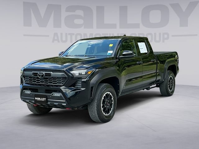 Used 2025 Toyota Tacoma TRD Off-Road w/ TRD Off Road Upgrade Package AWD/4WD image 1