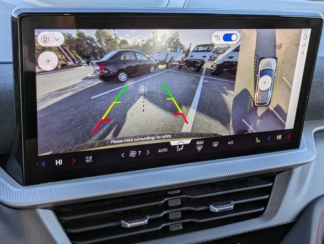 Certified 2026 Ford Explorer ST-Line w/ ST-Line Street Pack RWD image 19