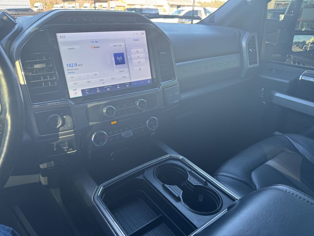 Certified 2022 Ford F450 Platinum w/ FX4 Off-Road Package image 42