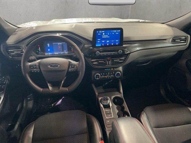 Certified 2025 Ford Escape ST-Line Select AWD/4WD image 30