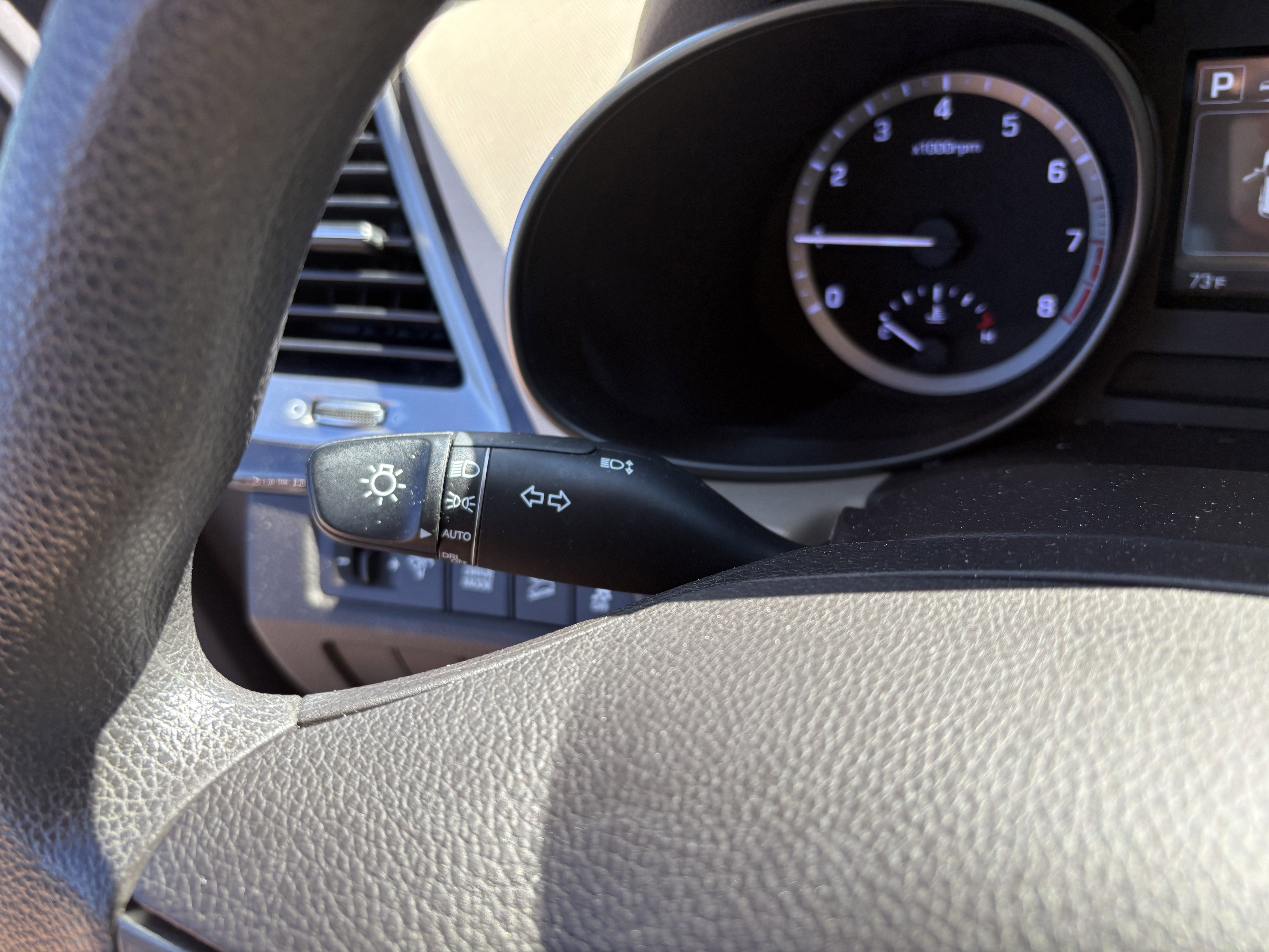 Used 2019 Hyundai Santa Fe XL SE image 37