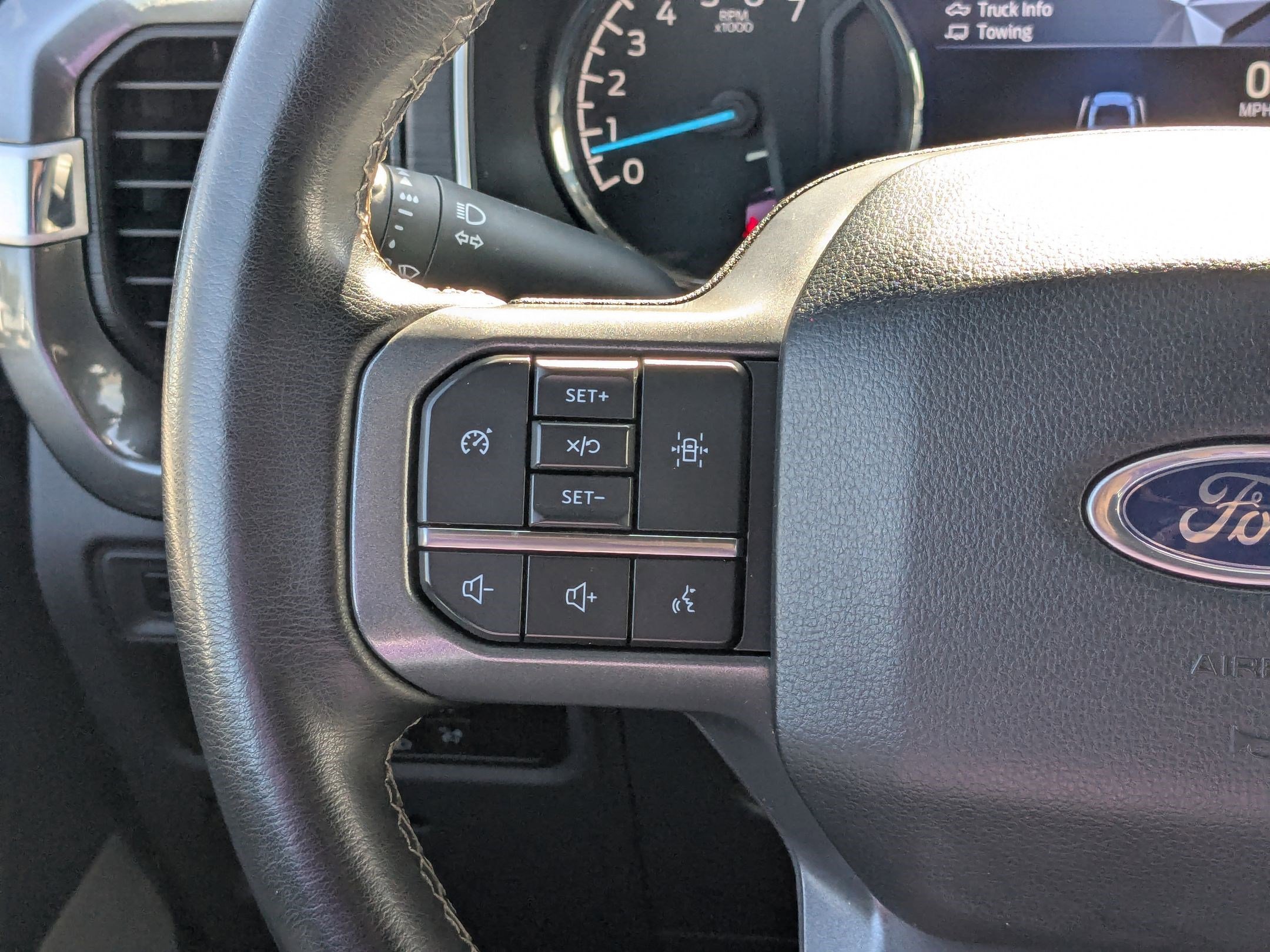 Certified 2023 Ford F150 XLT w/ Equipment Group 302A High image 19