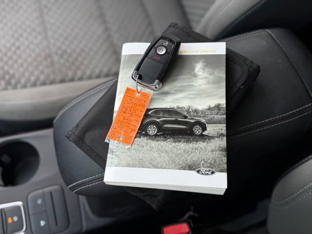 Certified 2020 Ford Escape SE AWD/4WD image 5