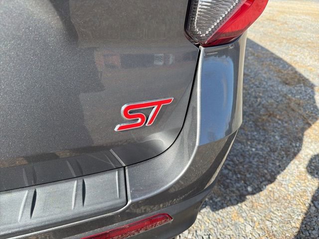 Certified 2022 Ford Explorer ST w/ Equipment Group 401A image 8