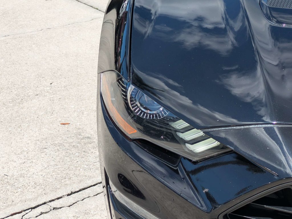 Certified 2022 Ford Mustang Premium RWD image 9