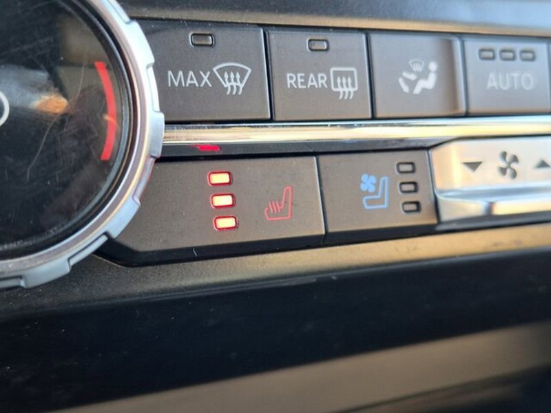 Certified 2022 Ford F150 Lariat image 29