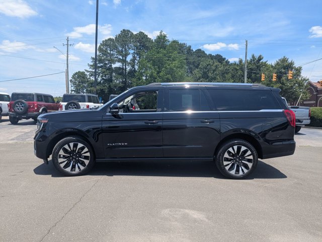 Certified 2025 Ford Expedition Max Platinum w/ Driver's Package AWD/4WD image 7