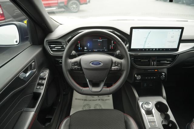 Certified 2023 Ford Escape ST-Line w/ Tech Pack #1 FWD image 21
